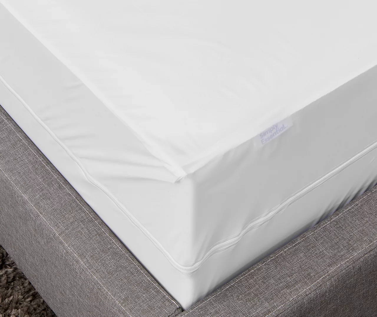 Real Living Vinyl Zippered Mattress Protector - Image 9