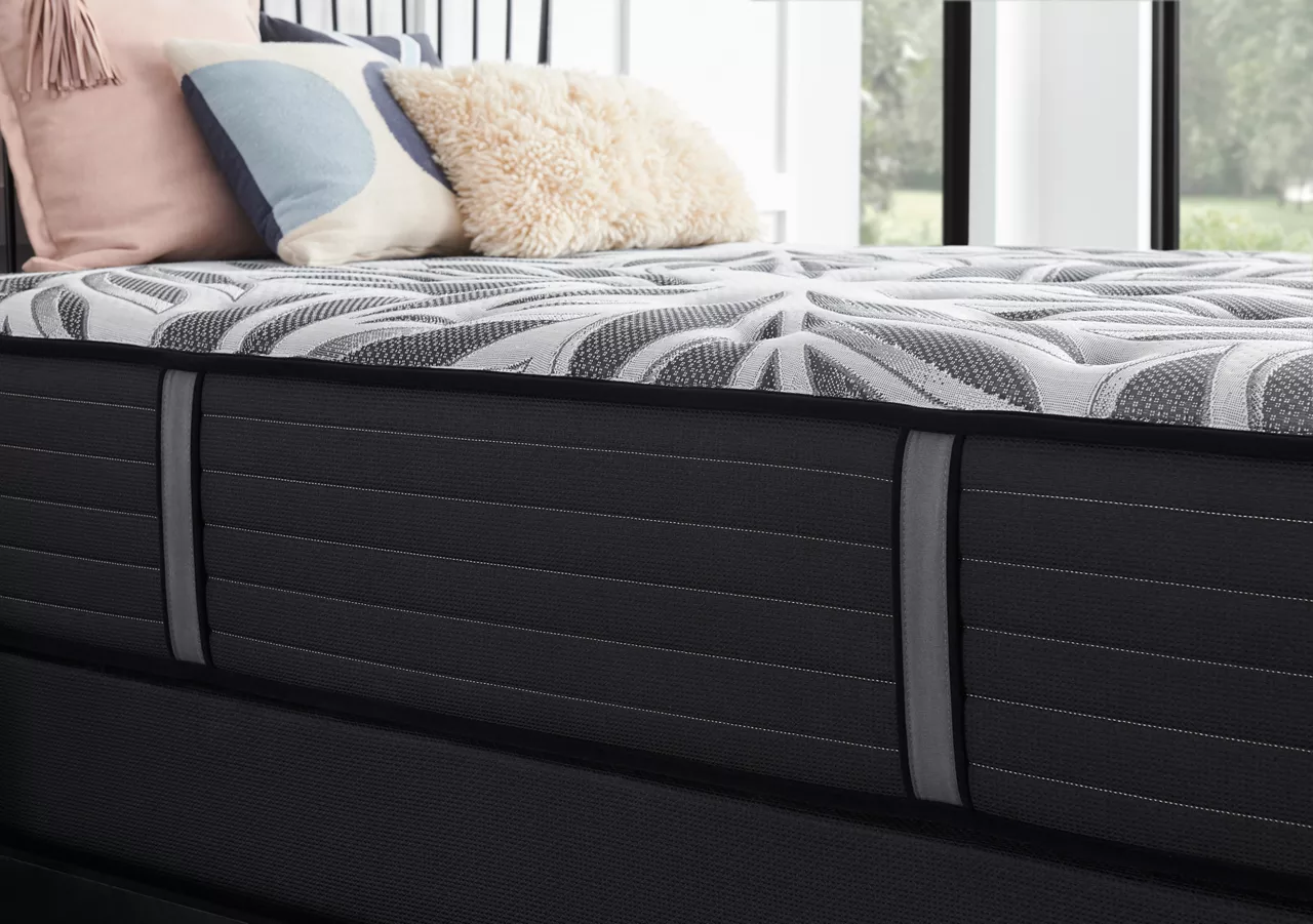 Sealy Posturepedic Plus Exuberant II Ultra Soft Mattress - Image 11