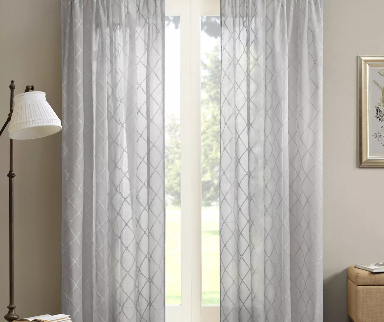 Clarissa Diamond Gray Sheer Rod Pocket Curtain Panel, (84")