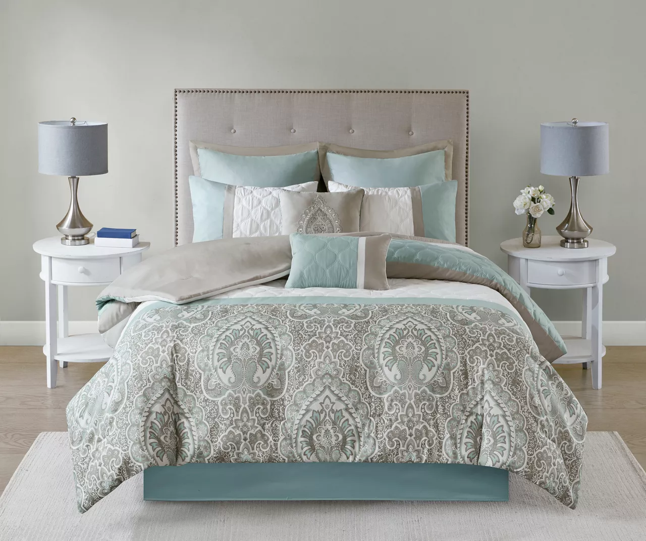 Stacie Comforter Set - Image 2