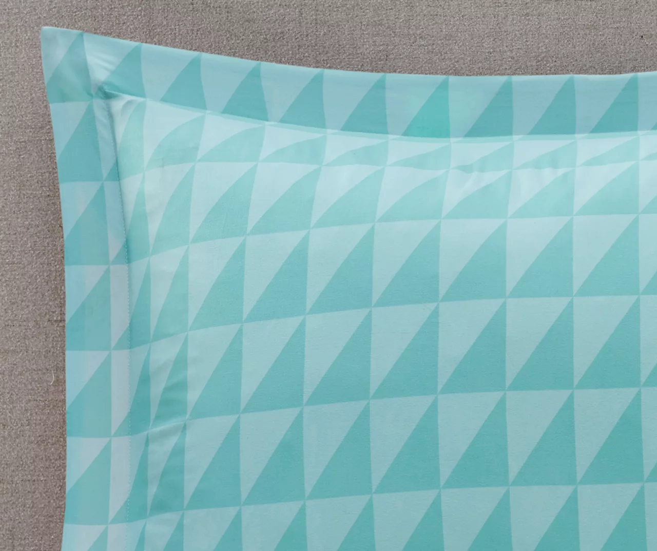 Zuri Aqua Reversible Comforter Set - Image 12