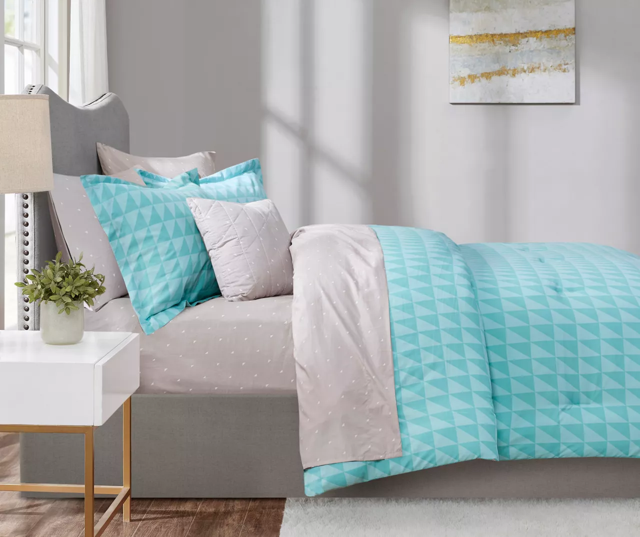 Zuri Aqua Reversible Comforter Set - Image 6