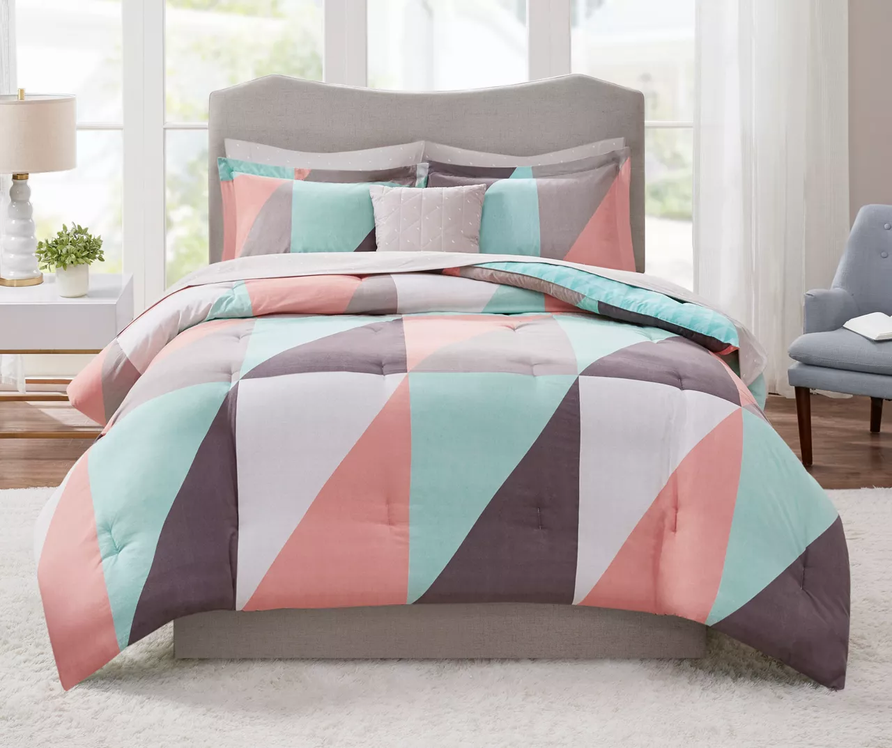 Zuri Aqua Reversible Comforter Set