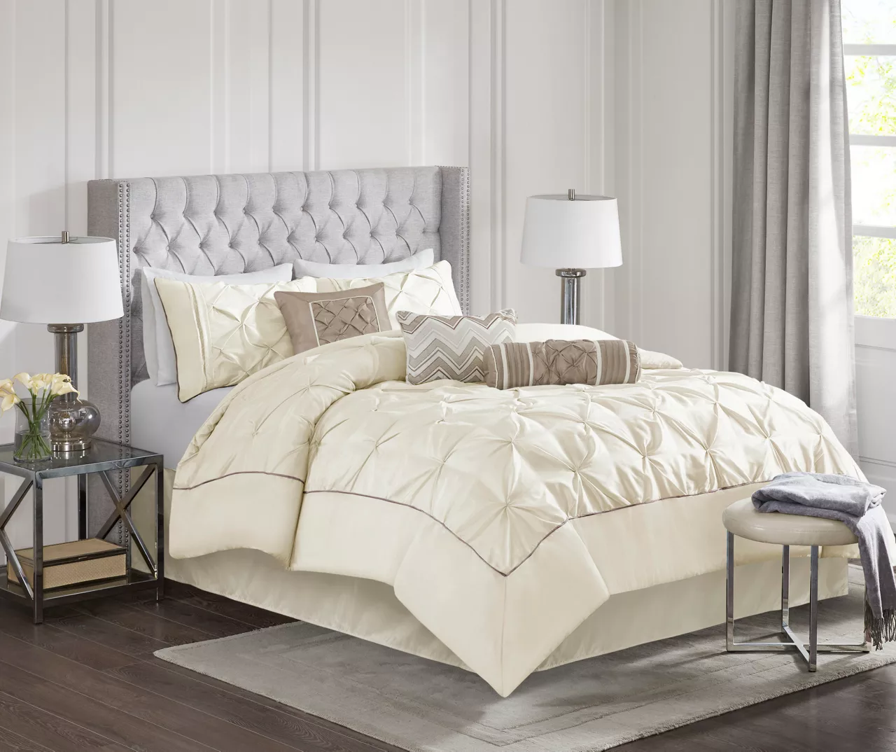 Piedmont Ivory Tufted King 7-Piece Comforter Set - Image 2