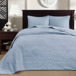 Vancouver Bedspread Set