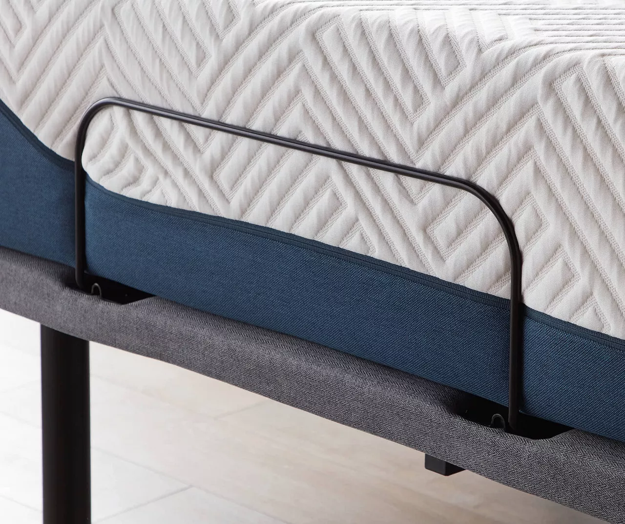 Lucid Comfort Collection 10" Hybrid Memory Foam Mattress & Adjustable Bed Base Set - Image 15