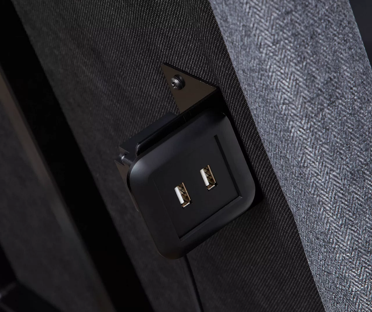 Lucid Comfort Collection 10" Hybrid Memory Foam Mattress & Adjustable Bed Base Set - Image 7