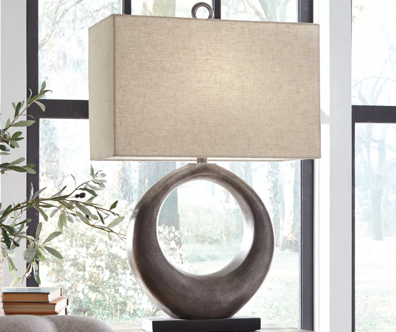 Antique Silver-Finish Saria Modern Table Lamp - Image 2