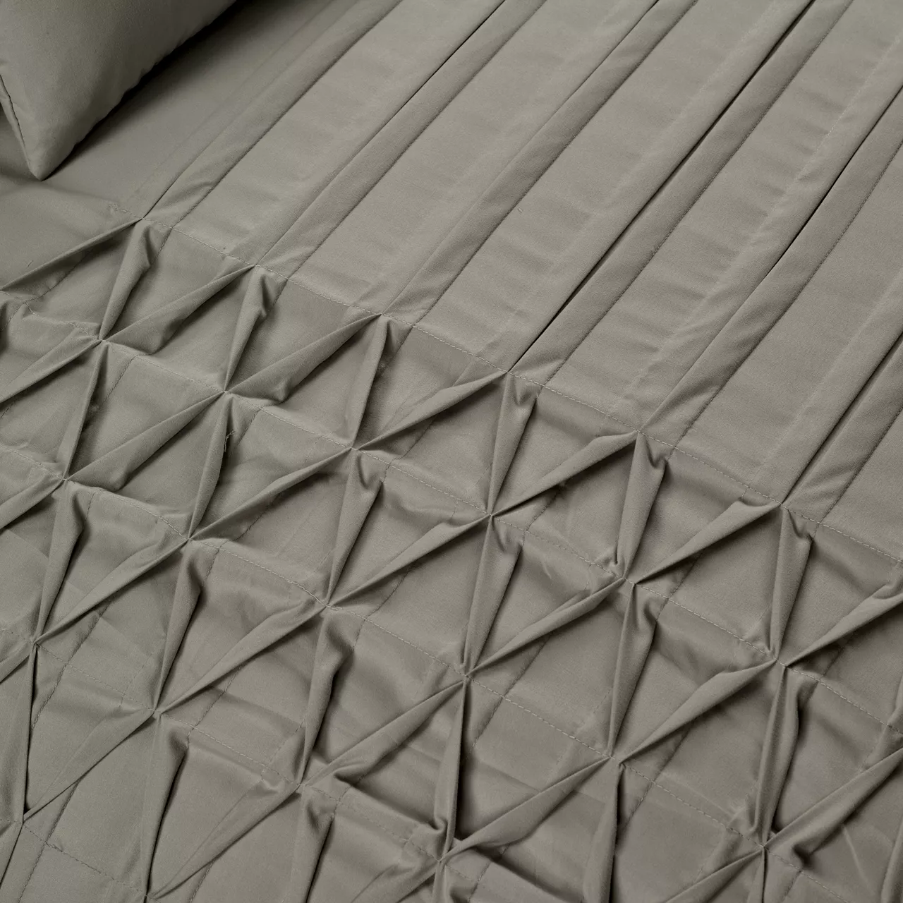 Aurora Pleated Pintuck Comforter Set - Image 20