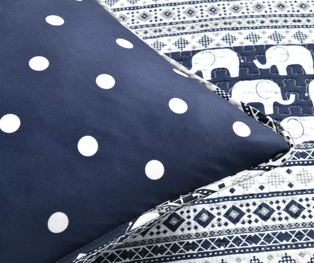 Navy & White Elephant Geometric Stripe Reversible Full/Queen 5-Piece Quilt Set - Image 4
