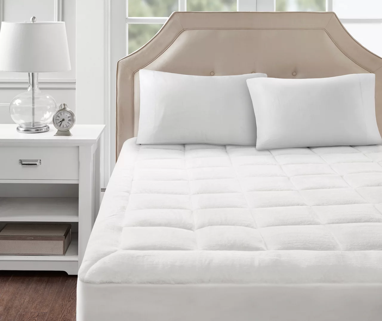 White Waterproof Down-Alternative Twin XL Mattress Pad
