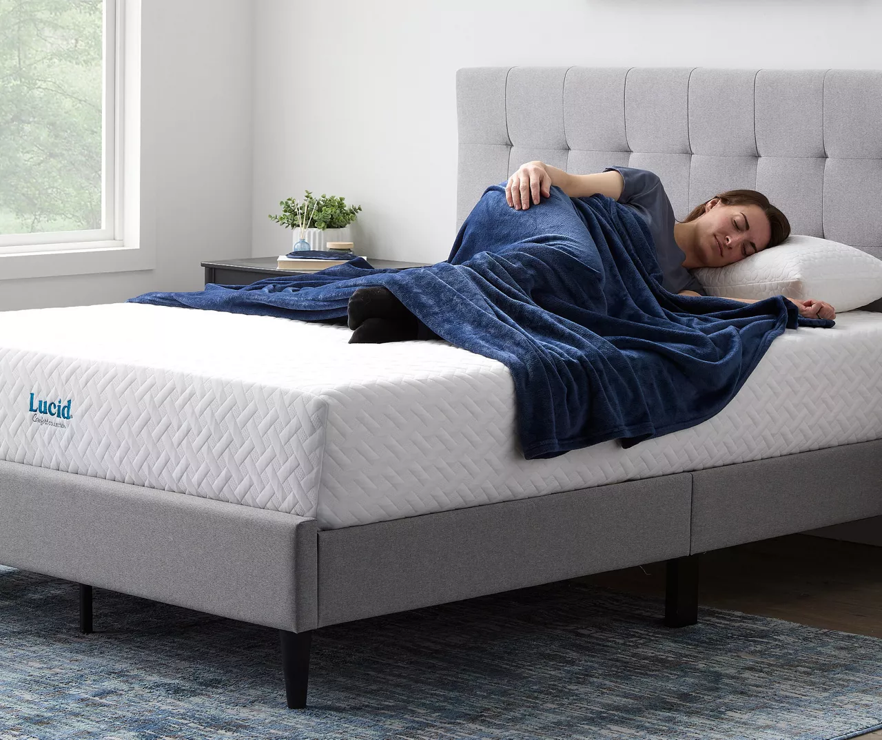 10" Twin Plush Gel Memory Foam Mattress-In-A-Box - Image 3