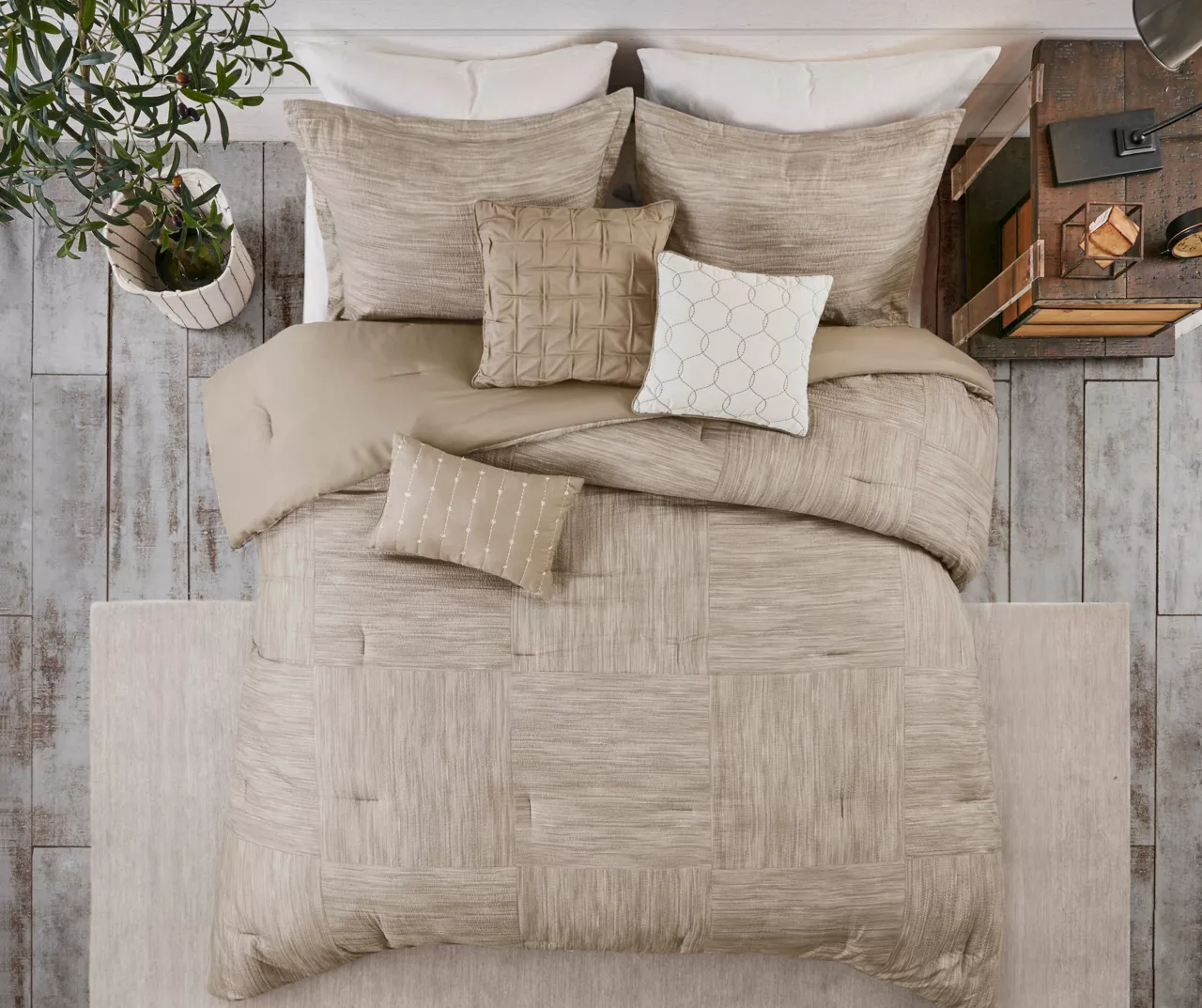 Kelan Taupe Streak Patchwork Seersucker California King 7-Piece Comforter Set - Image 3