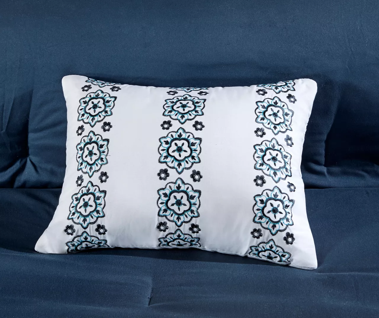 Blaire Navy & Aqua Boho Medallion Twin XL 8-Piece Comforter Set - Image 9