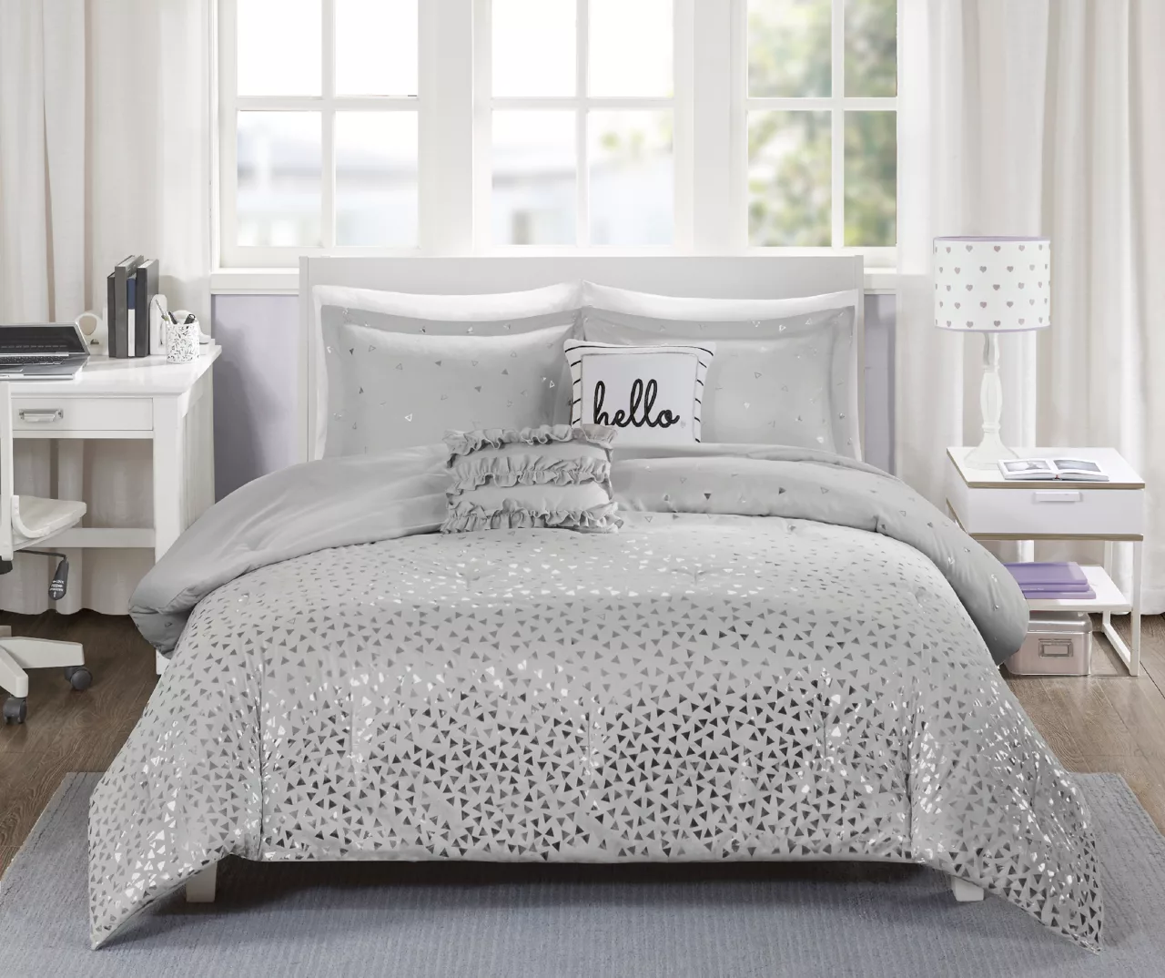 Nova Gray & Silver Metallic Triangle Full/Queen 5-Piece Comforter Set