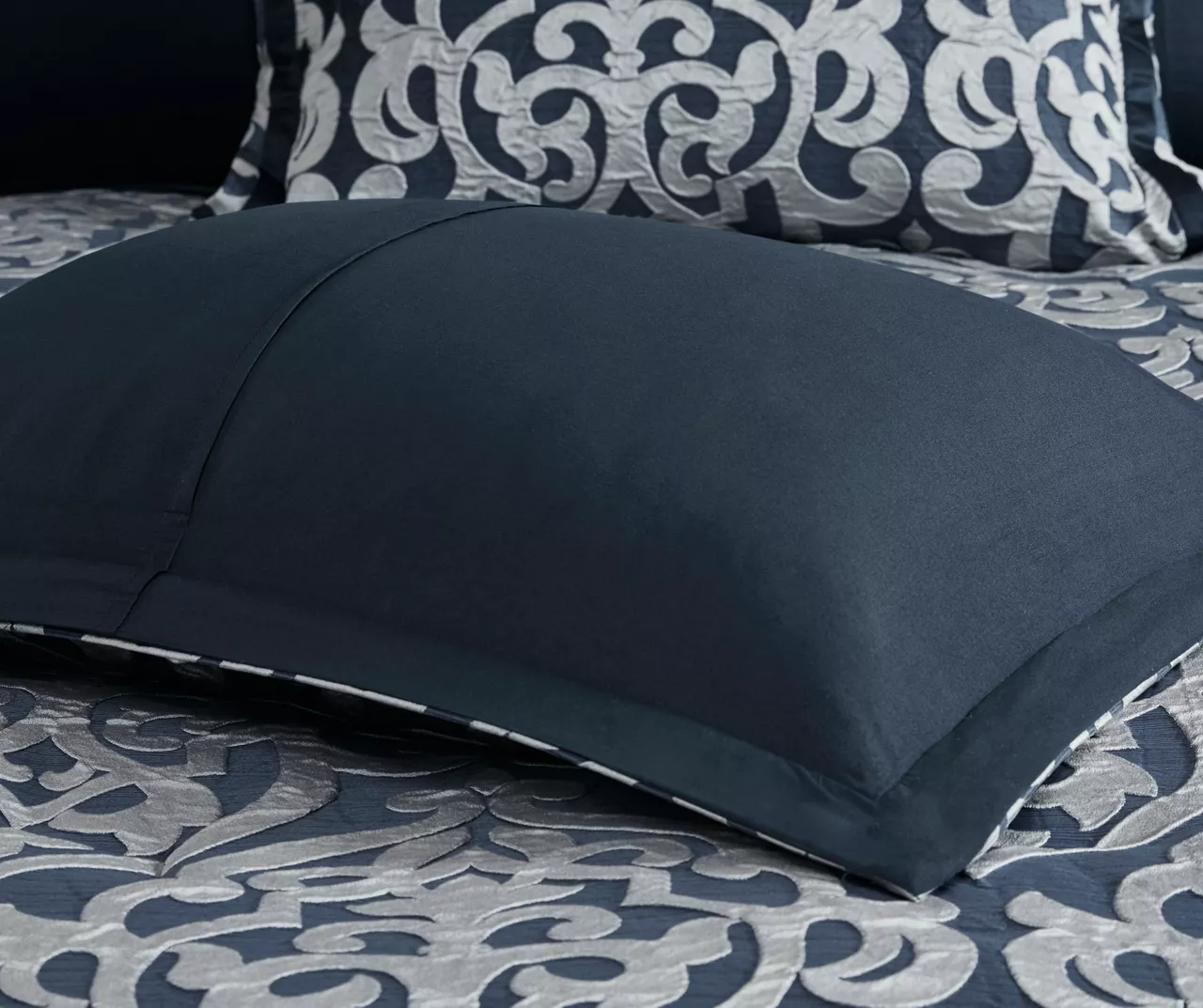 Eliot Navy & White Damask Jacquard King 8-Piece Comforter Set - Image 10