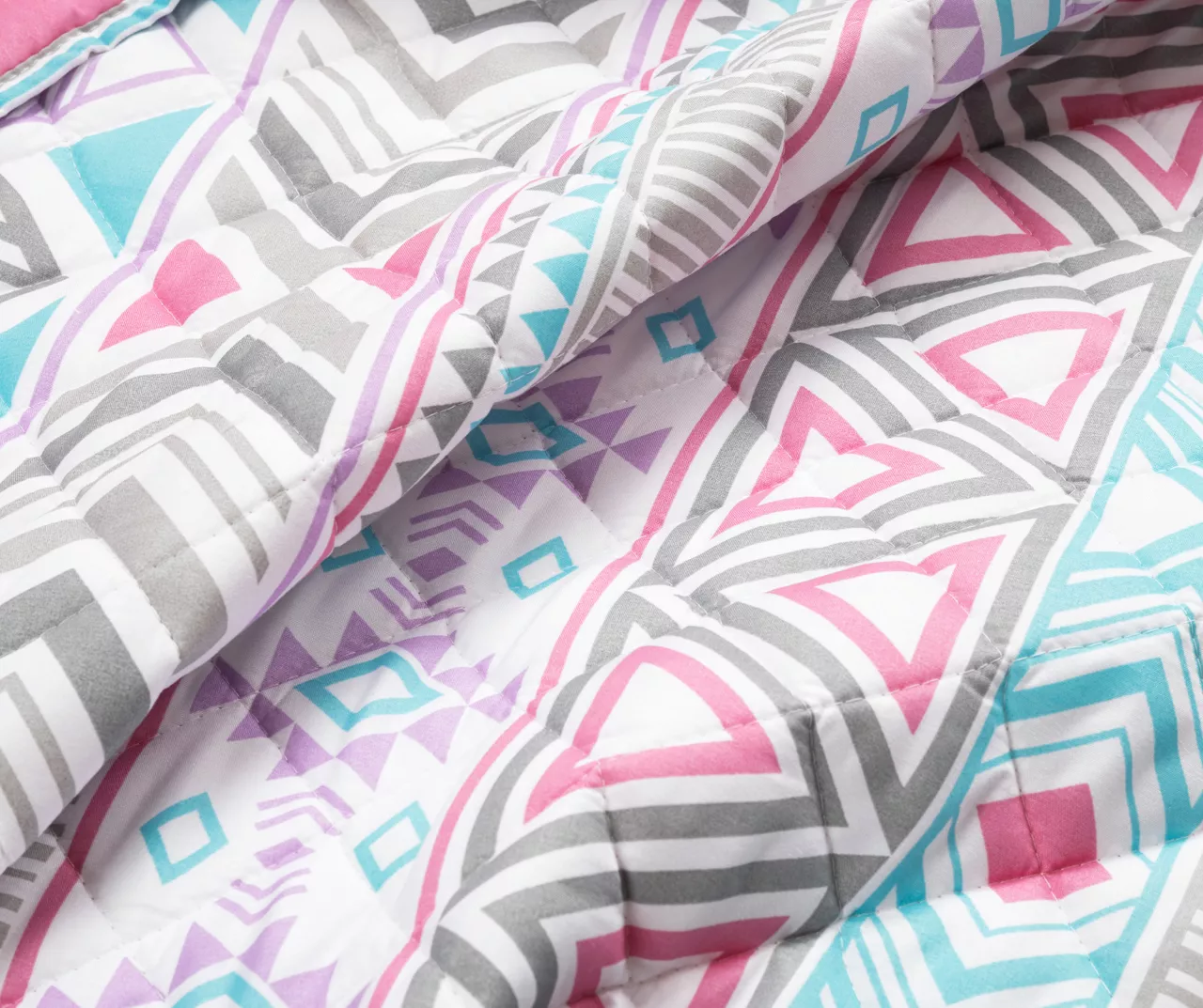 Pink & Turquoise Geometric Stripe Reversible Full/Queen 3-Piece Quilt Set - Image 3