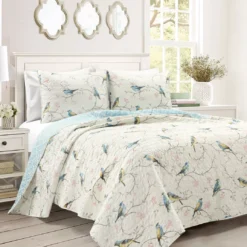 White, Blue & Pink Bird & Floral Reversible Full/Queen 3-Piece Quilt Set