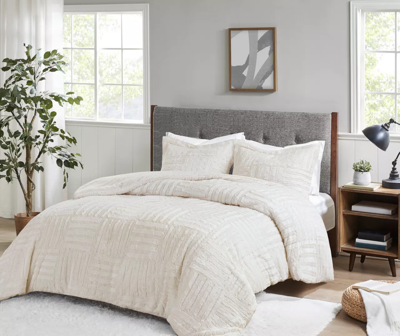 Polar Ivory Patchwork Stripe Faux Fur King/California King 3-Piece Comforter Set - Image 2