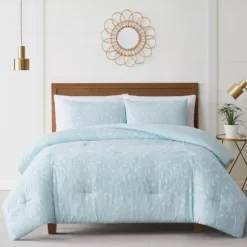 Casa Light Blue & White Embroidered Leaf Vine Comforter Set