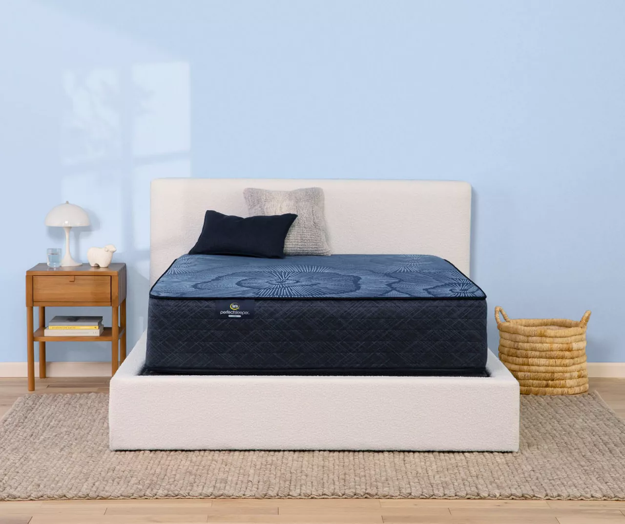 Serta Perfect Sleeper Radiant Rest Hybrid 14" King Plush Mattress & Box Spring Set - Image 2