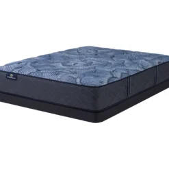 Serta Perfect Sleeper Oasis Sleep 13.25" Queen Plush Mattress & Low Profile Box Spring Set